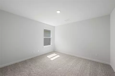 220 Gus Loop, Georgetown, TX 78626 photo 9