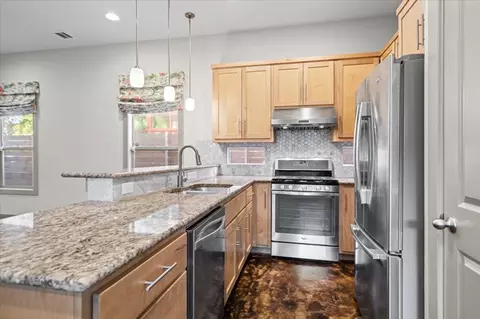 Kitchen - 1907 E 20th St, Austin, TX 78722 photo 3 of 4