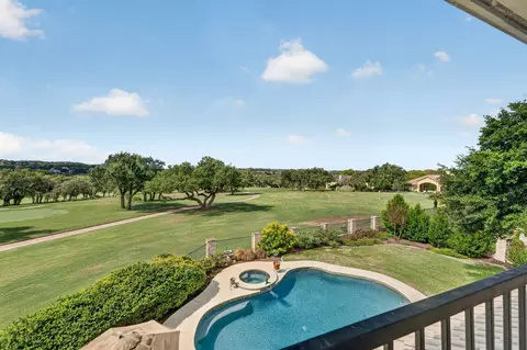 7 Random Cv, The Hills, TX 78738