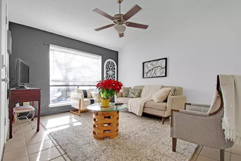 1705 Crossing Pl #A109, Austin, TX 78741