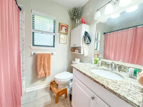 Bath - 601 E Covington Dr #A & B, Austin, TX 78753 photo 1 of 4
