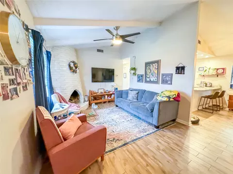 Living - 601 E Covington Dr #A & B, Austin, TX 78753 photo 1 of 8