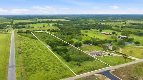 6407 Taylorsville Rd, Dale, TX 78616