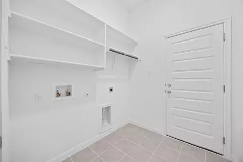 338 Bendecido Loop, Elgin, TX 78621 photo 21