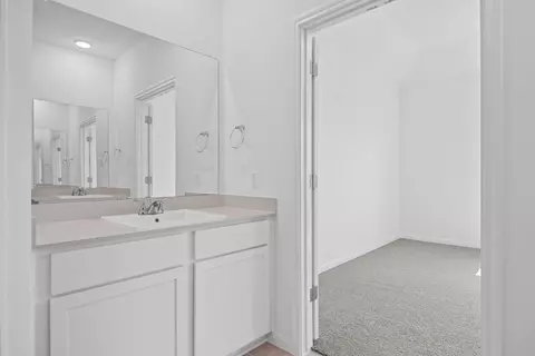 338 Bendecido Loop, Elgin, TX 78621 photo 16