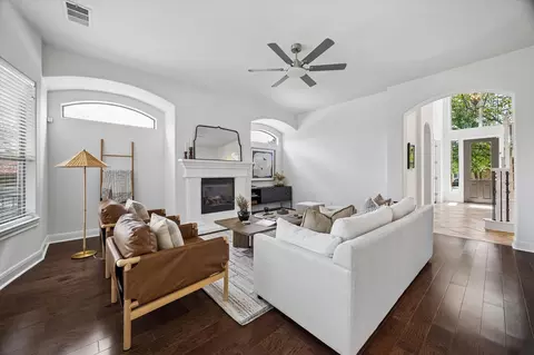 11600 Hunters Green Trl, Austin, TX 78732