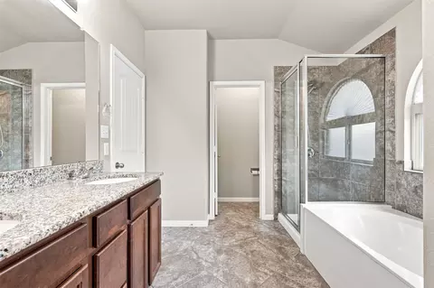 Bath - 528 Tula Trl, Leander, TX 78641 photo 1 of 3