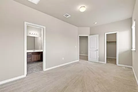 Bedroom - 528 Tula Trl, Leander, TX 78641 photo 8 of 10