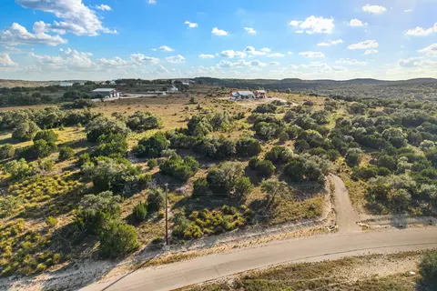 1051 Lipan Apache Run, Blanco, TX 78606 photo 2