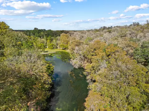 24004 Us 90, Seguin, TX 78155