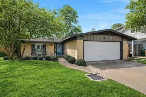 3013 W Terrace Dr, Austin, TX 78757