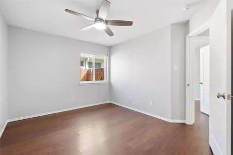 Bedroom - 4425 Chickasaw Ct, Austin, TX 78749 photo 6 of 6