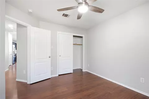 Bedroom - 4425 Chickasaw Ct, Austin, TX 78749 photo 5 of 6