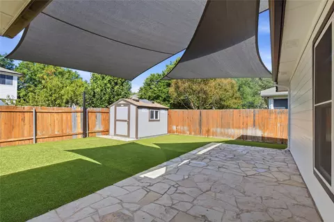 Exterior - 4425 Chickasaw Ct, Austin, TX 78749 photo 7 of 8