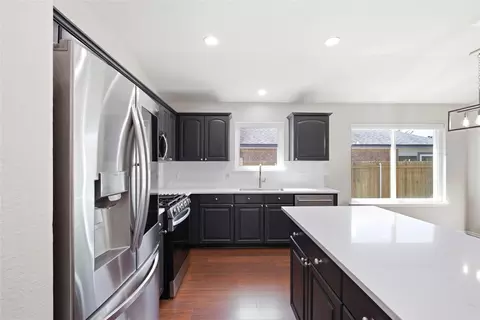 Kitchen - 4425 Chickasaw Ct, Austin, TX 78749 photo 3 of 4