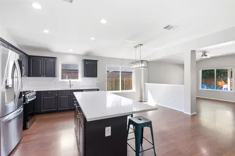 Kitchen - 4425 Chickasaw Ct, Austin, TX 78749 photo 4 of 4