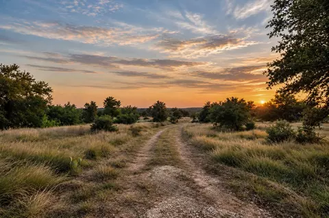 7275 Creek Rd, Dripping Springs, TX 78620