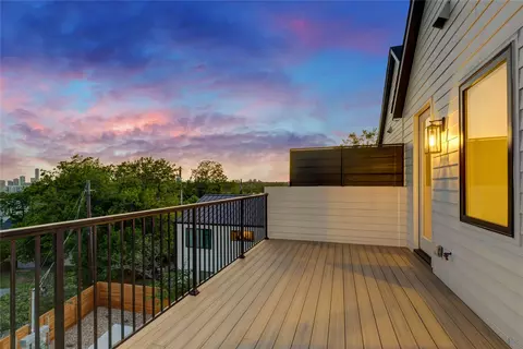 Exterior - 1937 E 38th 12 St #A, Austin, TX 78723 photo 7 of 9