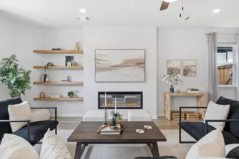 8001 Andravida Dr, Austin, TX 78747