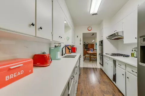 Kitchen - 1601 E 19th St, Georgetown, TX 78626 photo 1 of 1