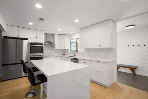 2217 Onion Creek Pkwy #104, Austin, TX 78747
