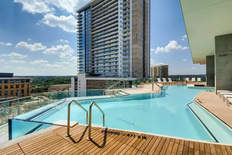 Exterior - 301 West Ave #2003, Austin, TX 78701 photo 3 of 6