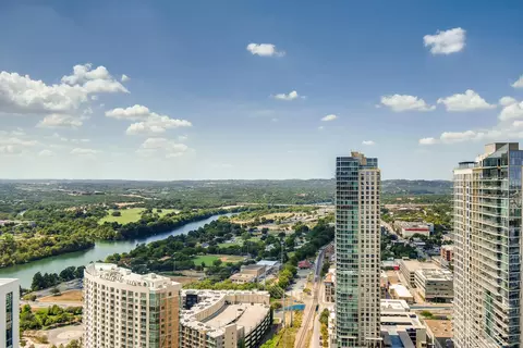 View/Area - 301 West Ave #2003, Austin, TX 78701 photo 3 of 4
