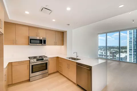 Kitchen - 301 West Ave #2003, Austin, TX 78701 photo 4 of 5