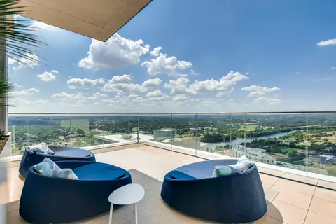 View/Area - 301 West Ave #2003, Austin, TX 78701 photo 4 of 4