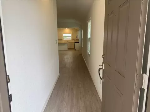 145 Sormonne Loop, Kyle, TX 78640 photo 2