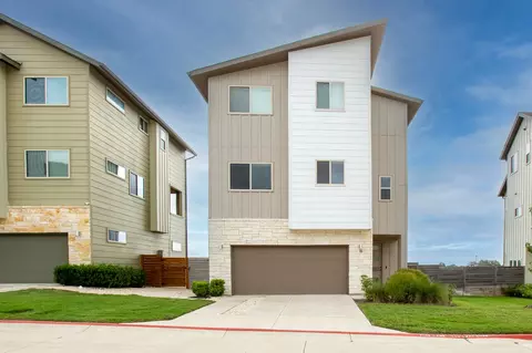 5315 La Crosse Ave #16, Austin, TX 78739