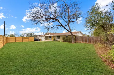 5510 Manor Rd #A, Austin, TX 78723