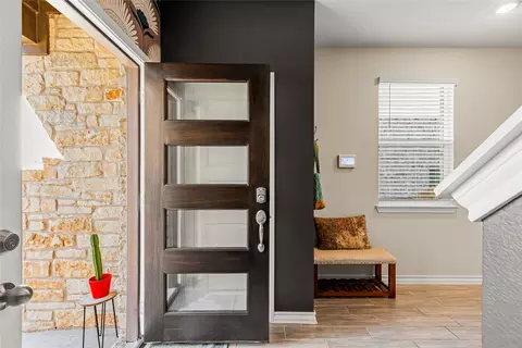 Entry Way - 862 Pepperbark Loop, Buda, TX 78610 photo 3 of 4