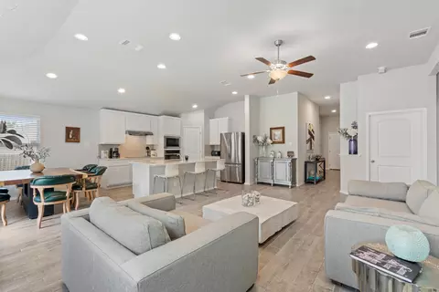 4302 Liberty Ln, Lago Vista, TX 78645