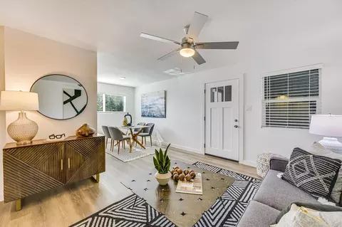 3703 Harmon Ave #206, Austin, TX 78705