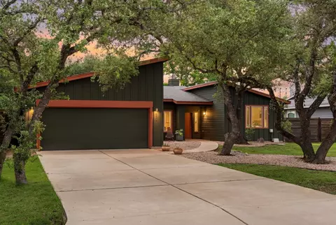 8305 Williamson Creek Dr, Austin, TX 78736