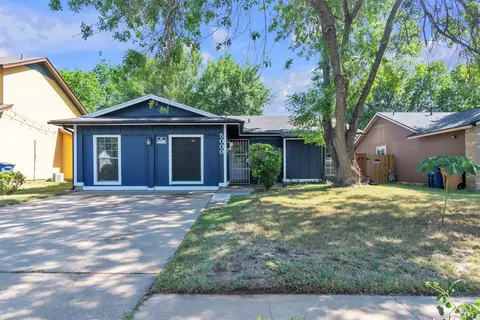 5000 Fontenay Dr, Austin, TX 78744