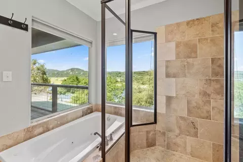 Bath - 10800 Beach Rd, Leander, TX 78641 photo 2 of 2