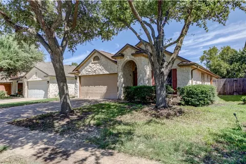 2410 Hutton Ln, Leander, TX 78641