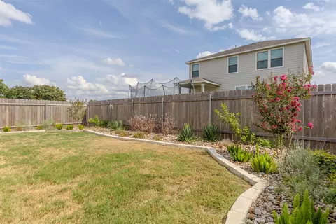 Exterior - 236 Colonel Mcnally Loop, Jarrell, TX 76537 photo 4 of 5
