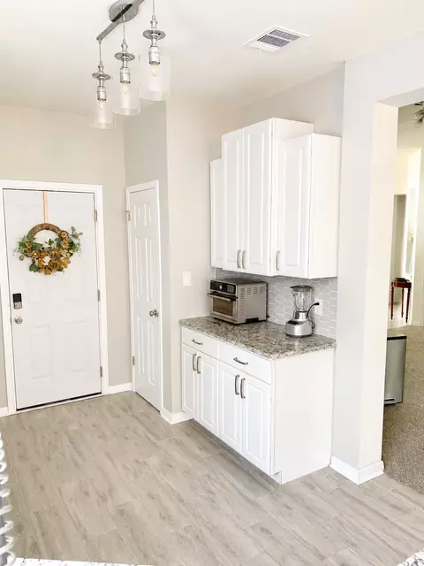 Kitchen - 609 Thrush Dr, Leander, TX 78641 photo 2 of 4