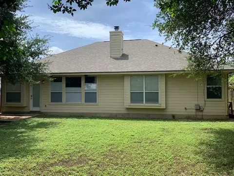 Exterior - 609 Thrush Dr, Leander, TX 78641 photo 4 of 4
