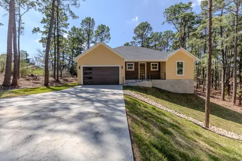 147 Kamakoa Ln, Bastrop, TX 78602