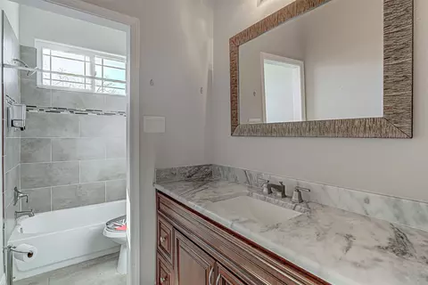 Bath - 105 Arbors Cir, Elgin, TX 78621 photo 4 of 4