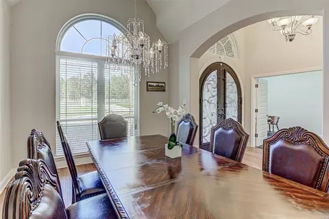 Dining - 105 Arbors Cir, Elgin, TX 78621 photo 2 of 4