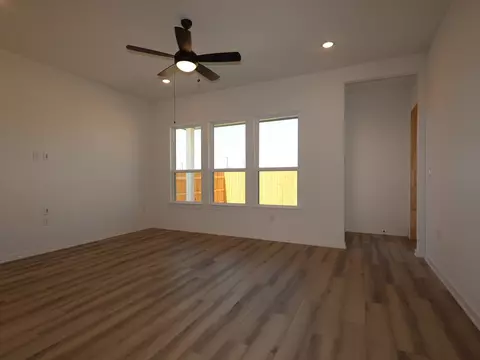 Living - 13212 Keefer Dr, Manchaca, TX 78652 photo 3 of 3