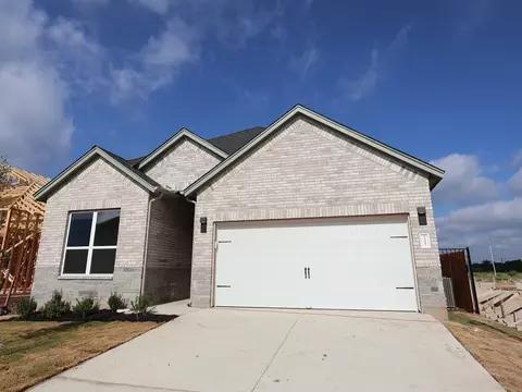 Exterior - 13212 Keefer Dr, Manchaca, TX 78652 photo 2 of 4