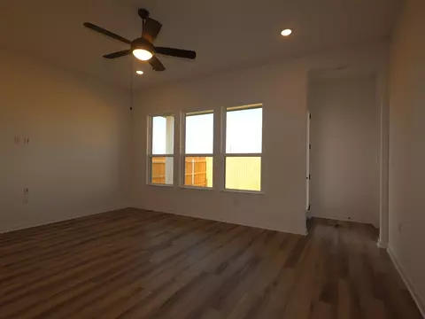 Living - 13212 Keefer Dr, Manchaca, TX 78652 photo 4 of 4