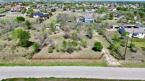 152 Cuernavaca Dr, Del Valle, TX 78617