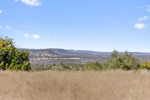9069 Ranch Road 1323 Rd, Fredericksburg, TX 78624